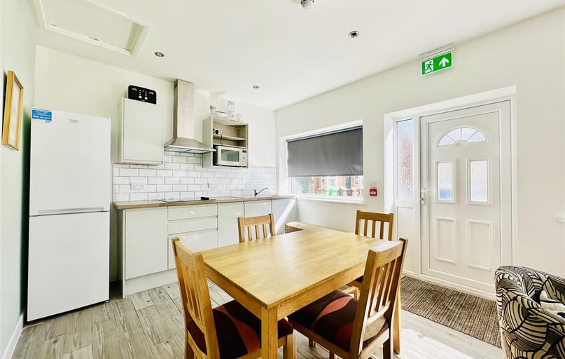 Derby Road, Lenton, Nottingham - Image 1